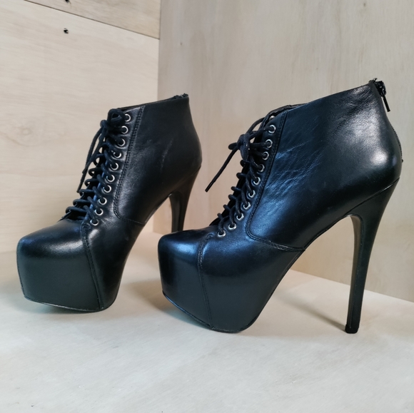 Steve Madden High Heel Lace Up Boots - Picture 1 of 7